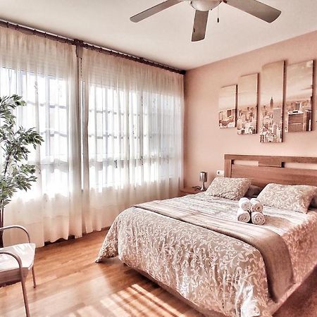 Apartamento Con Wifi En Casco Historico Betanzos Esterno foto