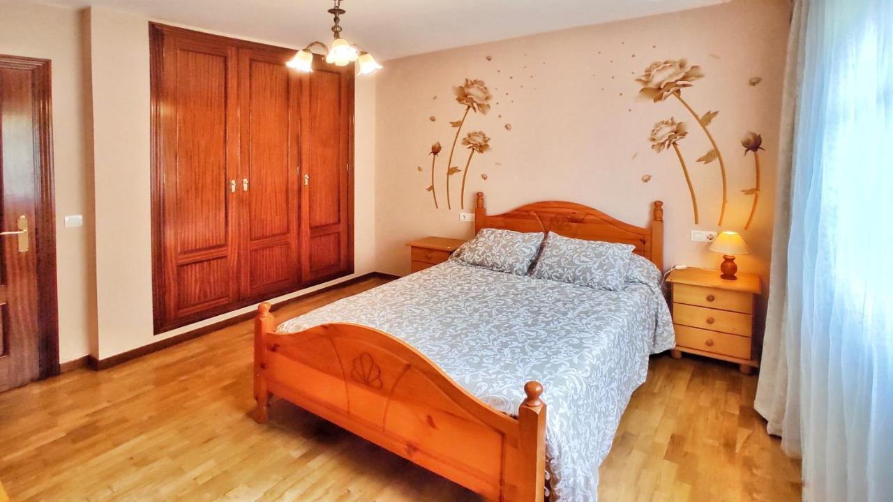 Apartamento Con Wifi En Casco Historico Betanzos Esterno foto