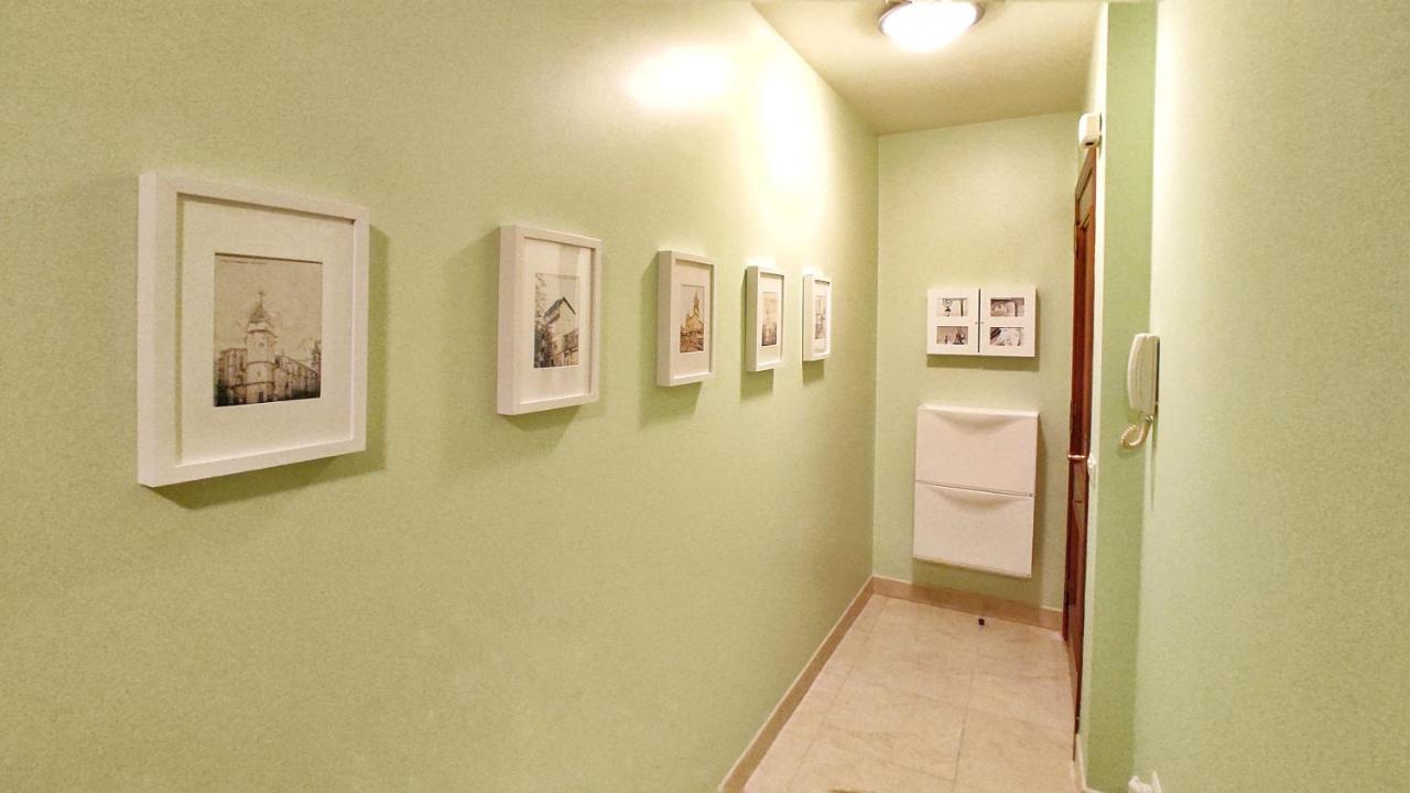 Apartamento Con Wifi En Casco Historico Betanzos Esterno foto